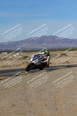 media/Dec-10-2023-SoCal Trackdays (Sun) [[0ce70f5433]]/Turn 9 Inside Set 1 (1115am)/